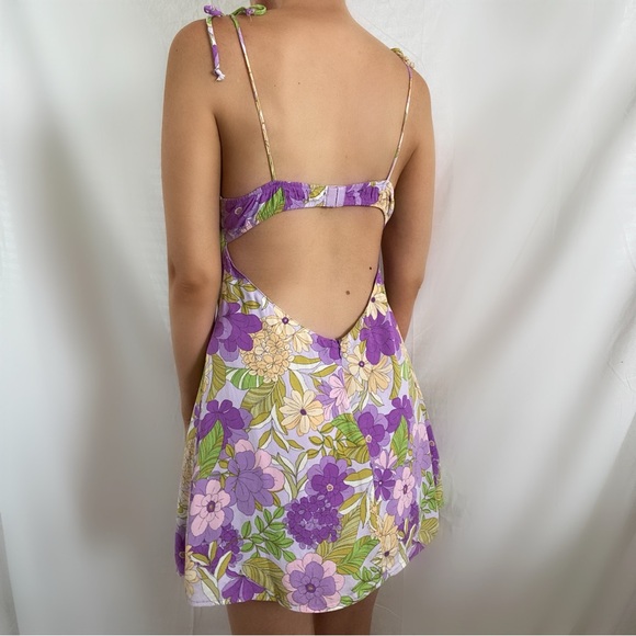 Isalis purple floral tie strap mini dress bustier open back large retro revolve - Picture 2 of 9
